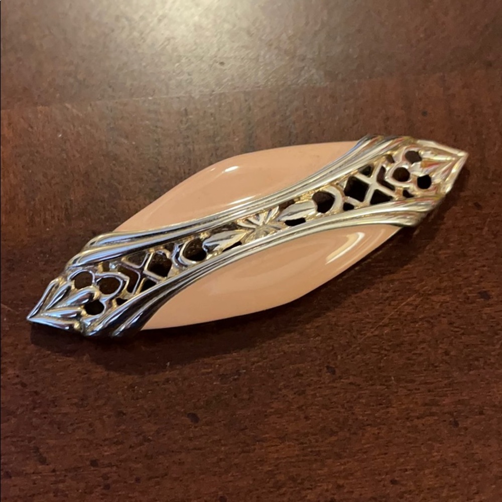 Vintage Pink/ Silver Brooche/Pin